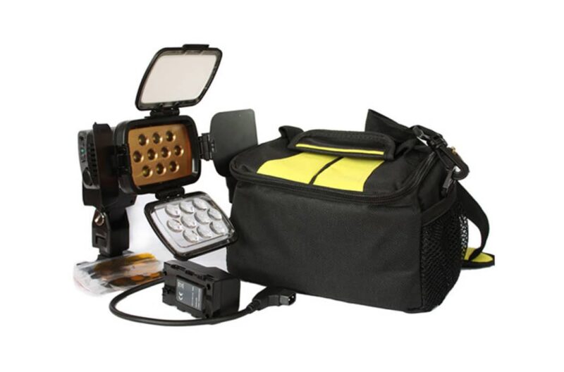 Iluminador Led Profissional de 1800 Lux - Com carregador e Bateria